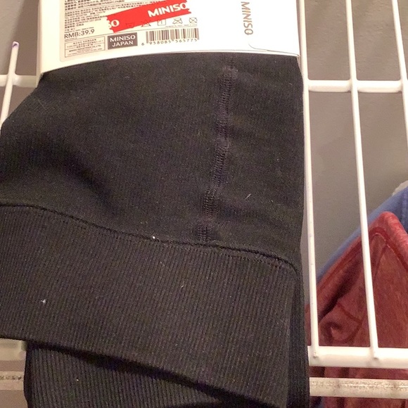Miniso Japan- Women’s Medium Thickness Tights - Picture 3 of 4